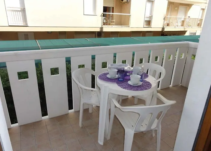 Lejlighed In 38260 *